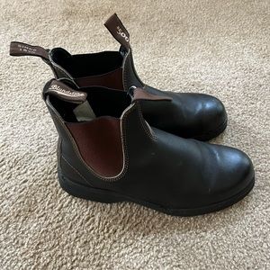 BLUNDSTONE #500 Dark Brown Size 10 (Women’s US) Size 7 (AU)